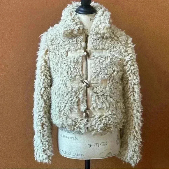 Anthropologie “Brenna” Faux Fur “Teddy” Short Coat In Cream Extra Small EUC! - Picture 8 of 16